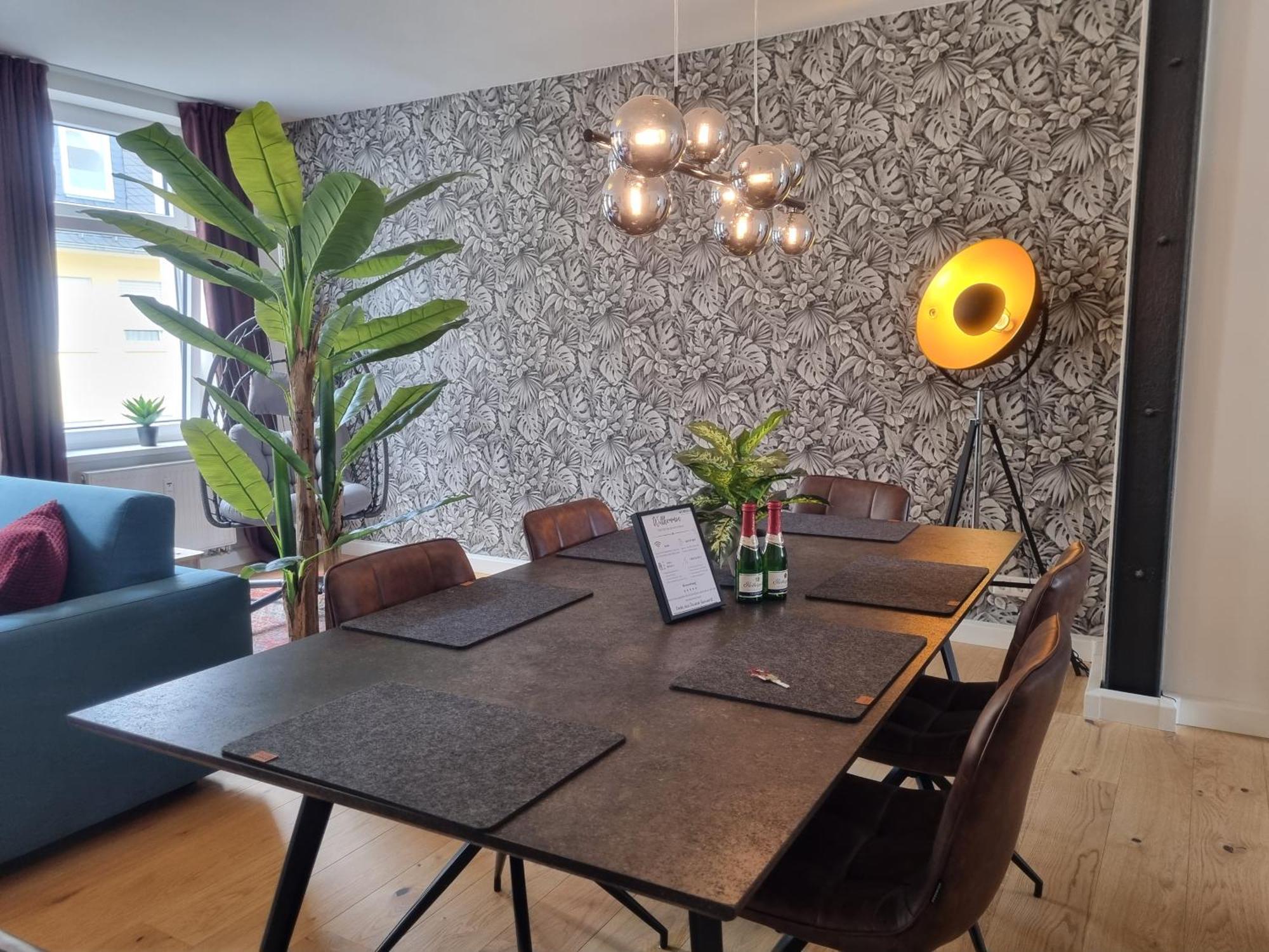 Maremar - Style-Loft Am Ferberturm - 2 Schlafzimmer - Luxus Boxspringbett - Arbeitsplaetze - Highspeed Wlan غيرا المظهر الخارجي الصورة