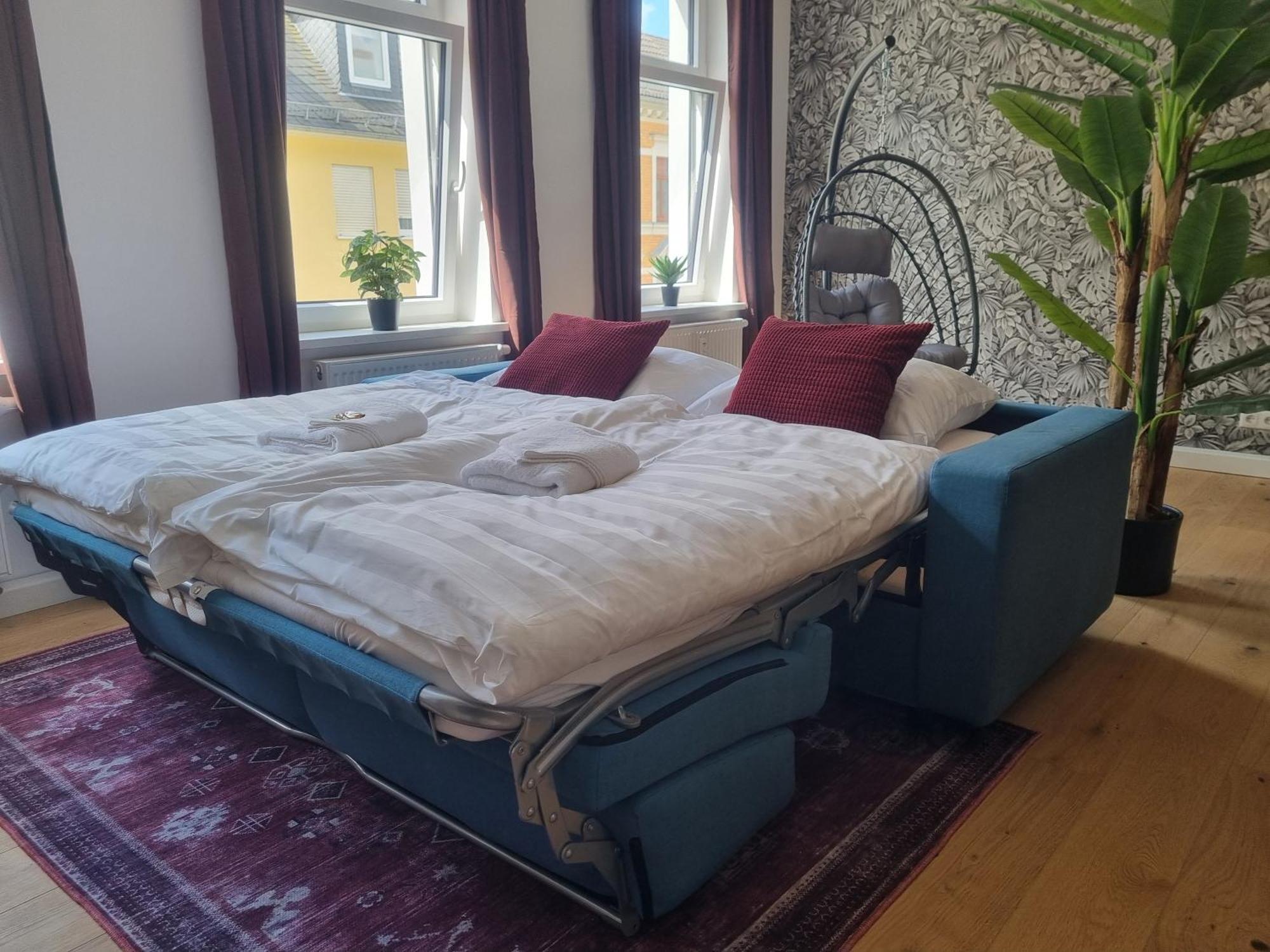 Maremar - Style-Loft Am Ferberturm - 2 Schlafzimmer - Luxus Boxspringbett - Arbeitsplaetze - Highspeed Wlan غيرا المظهر الخارجي الصورة